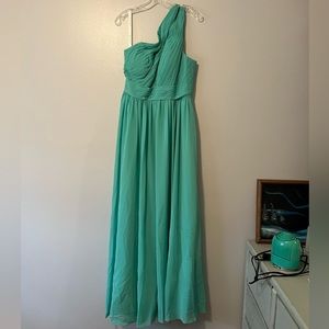 As 12 turquoise Azazie bridesmaid dress.